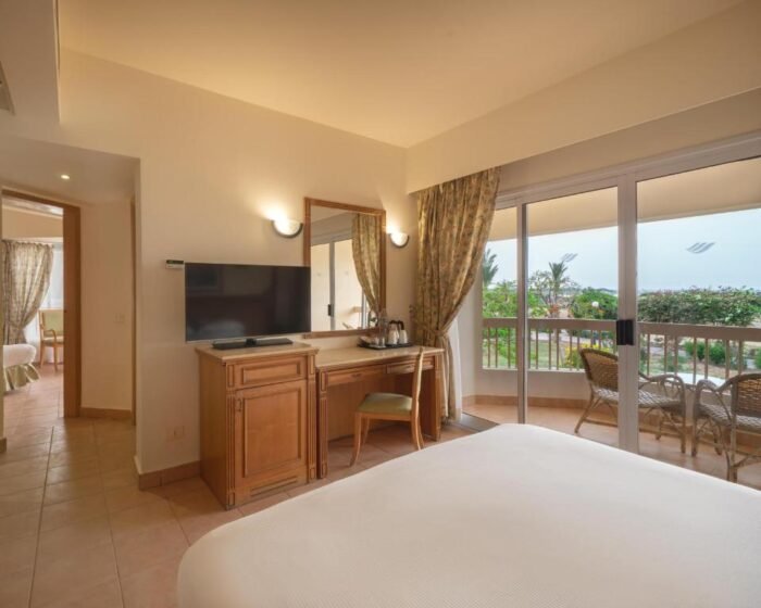 Long Beach Resort Hurghada - Image 3