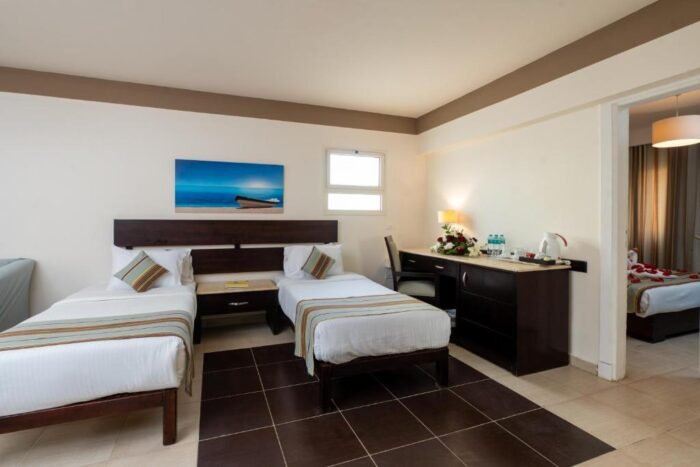 el karma beach resort & aqua park - Image 10